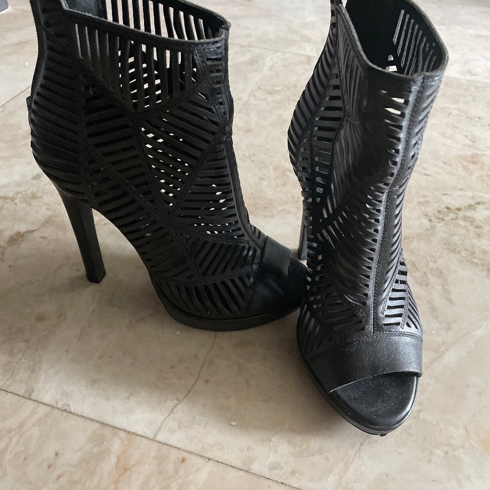 Botties